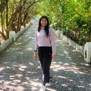 Meet your Posher, Poorva